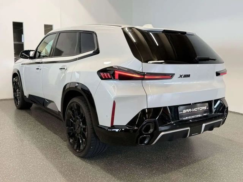 BMW XM