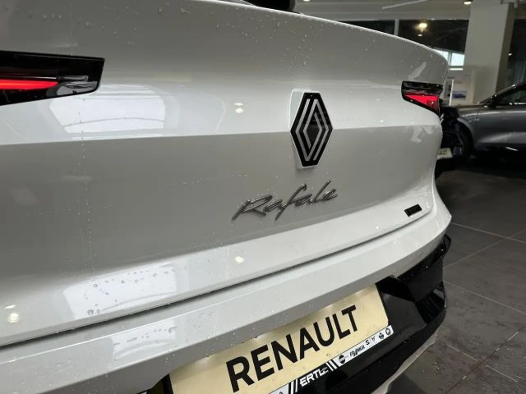 Renault Rafale