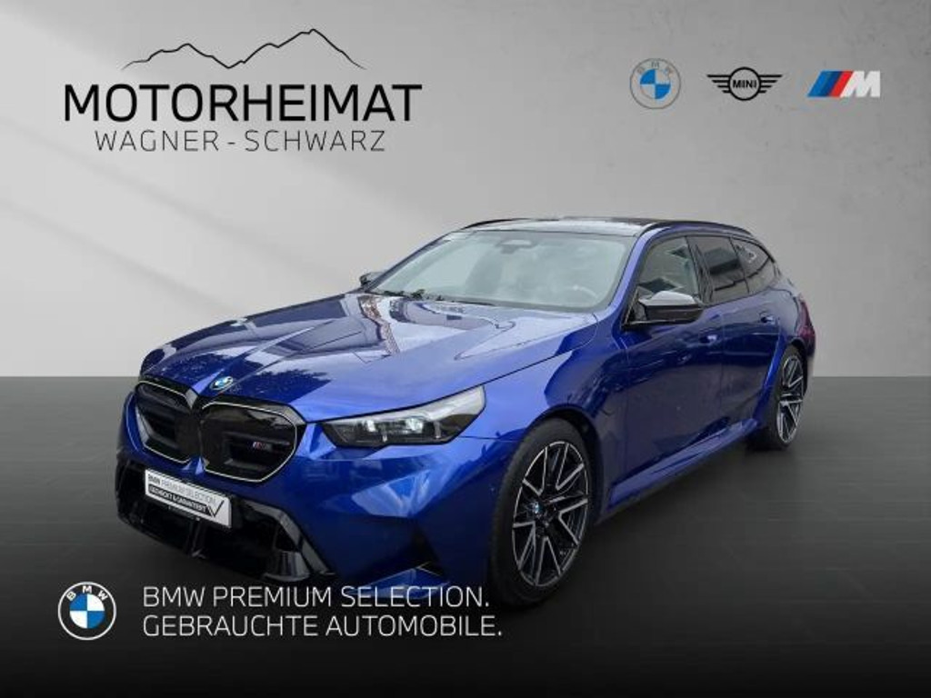 BMW M5 Touring Carbon B&W 0,5%Verst. 1,99%Finanz