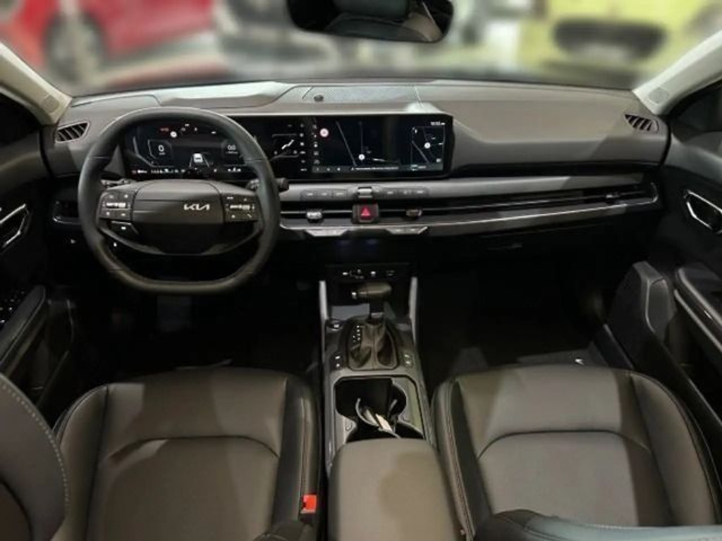Kia K4