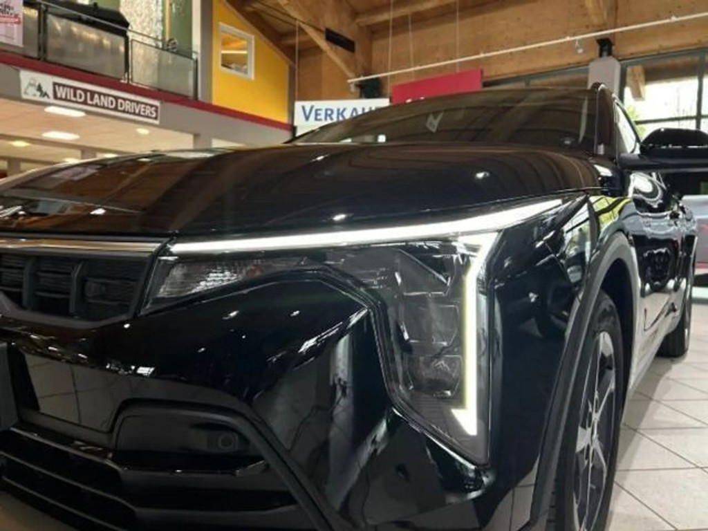 Kia K4