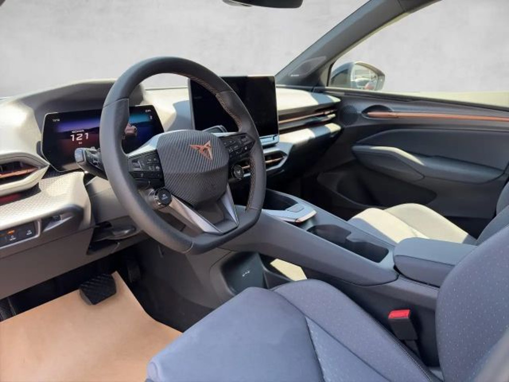 Cupra Raval