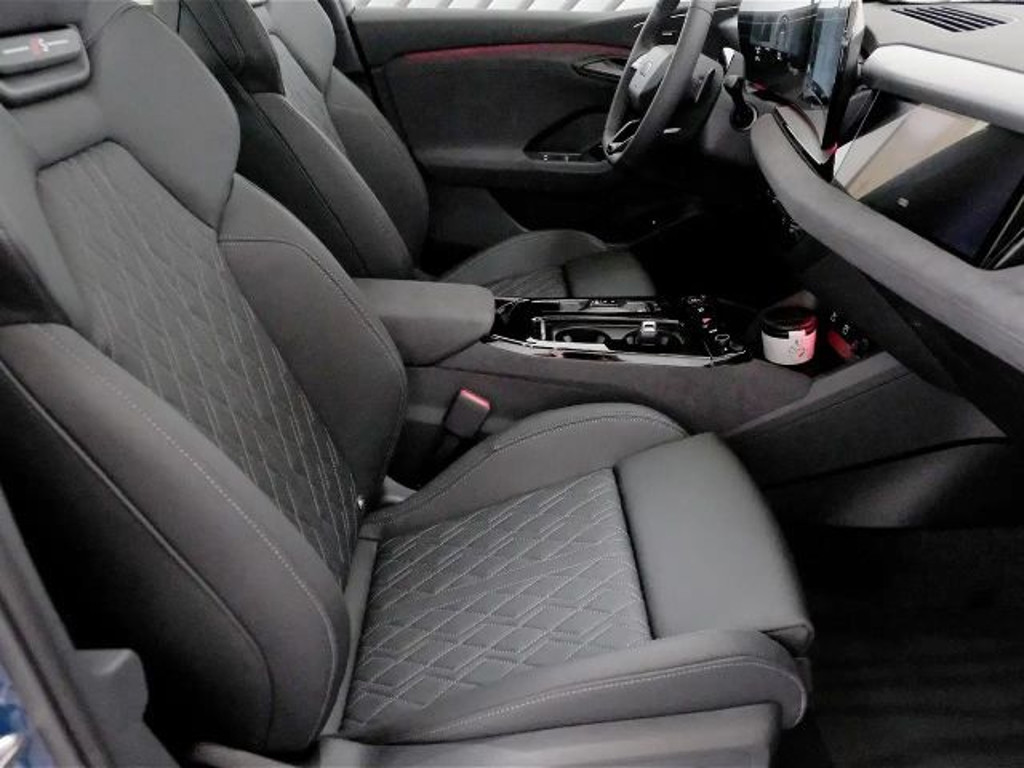 Audi SQ6 e-tron