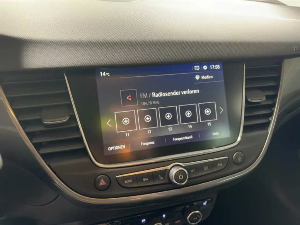 Opel Crossland X