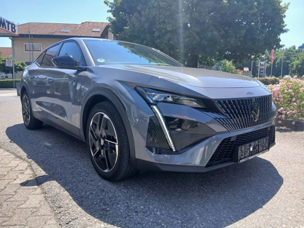 Peugeot 408