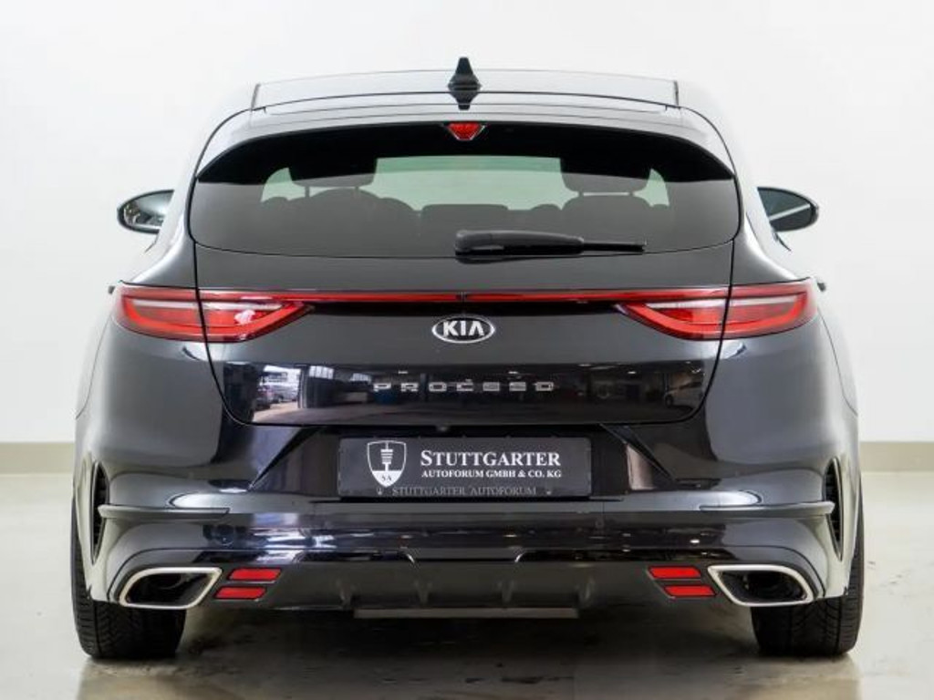 Kia ProCeed