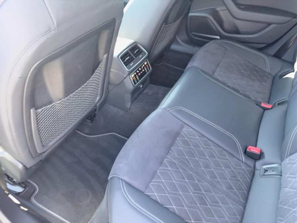 Audi S7