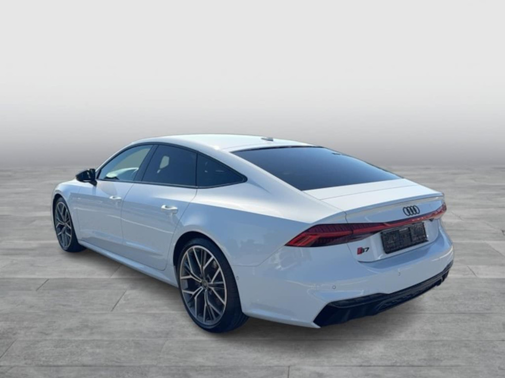 Audi S7