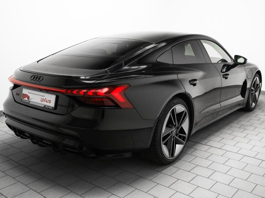 Audi RS e-tron GT