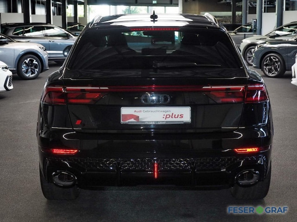 Audi RS Q8