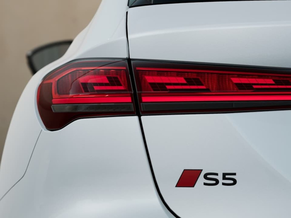 Audi S5