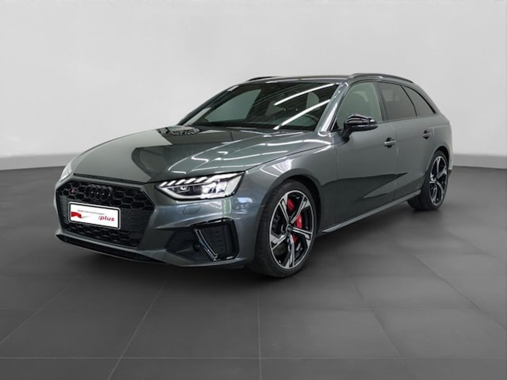 Audi S4