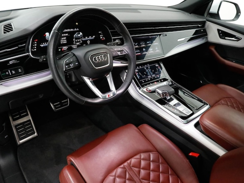 Audi SQ8