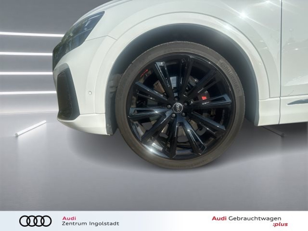 Audi SQ8