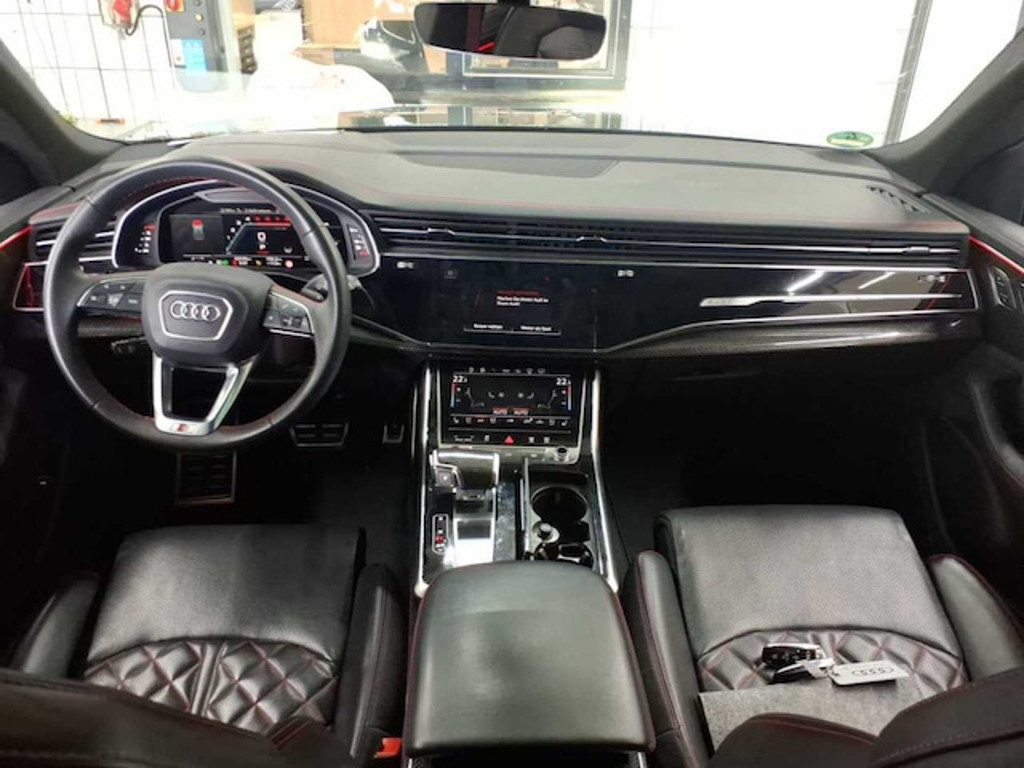 Audi SQ8