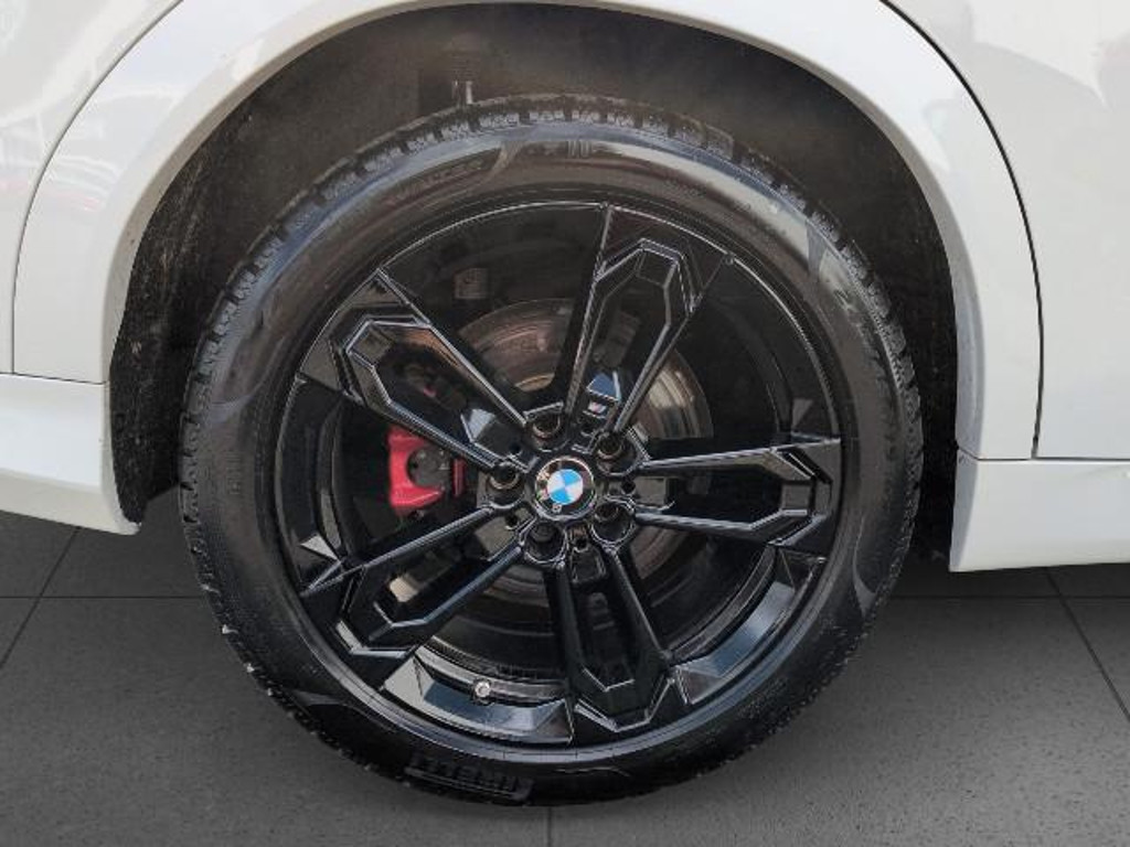 BMW iX2