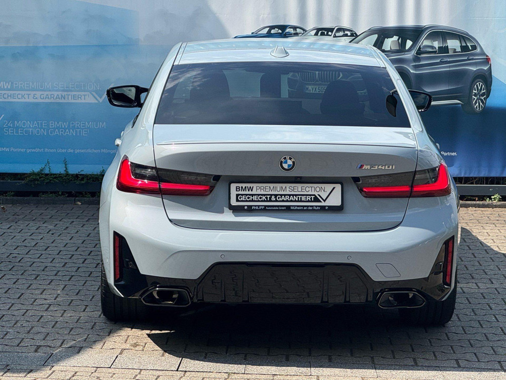 BMW M340