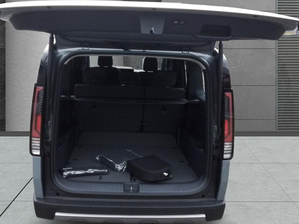 Kia PV5 Passenger