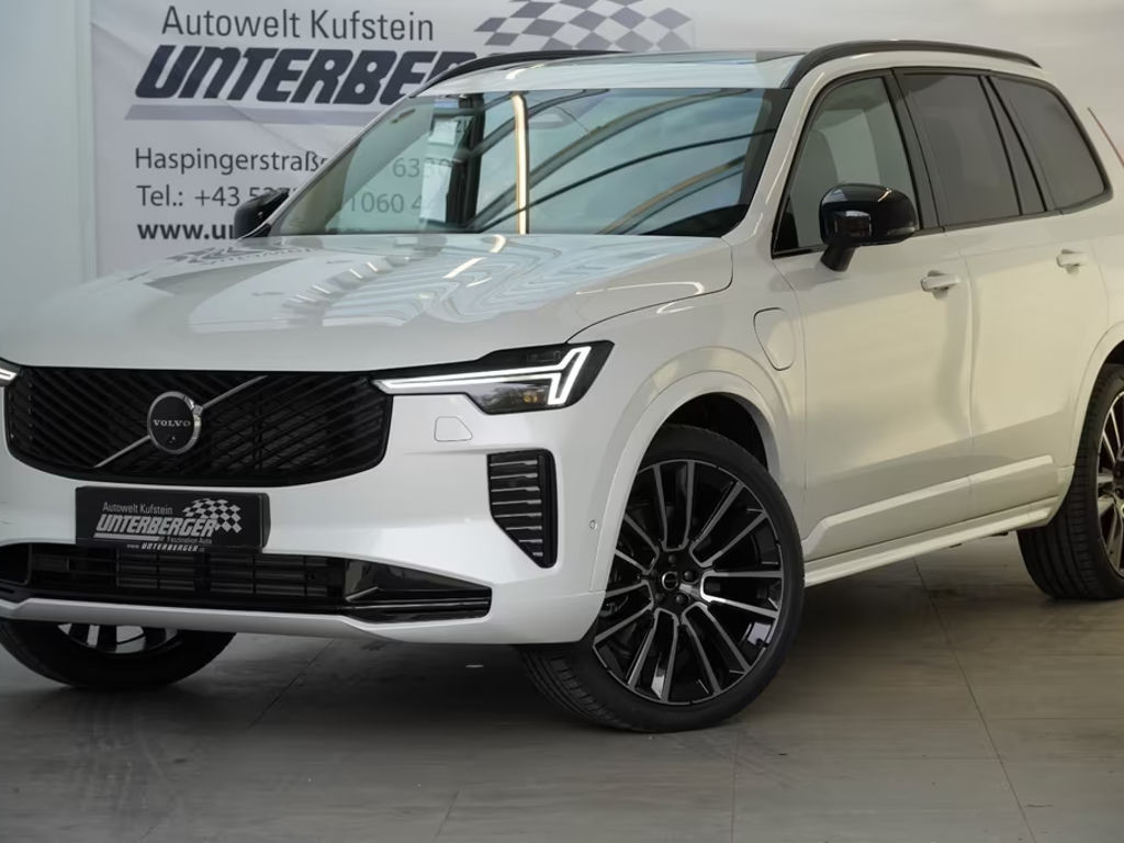 Volvo XC90 T8 Dark Ultra