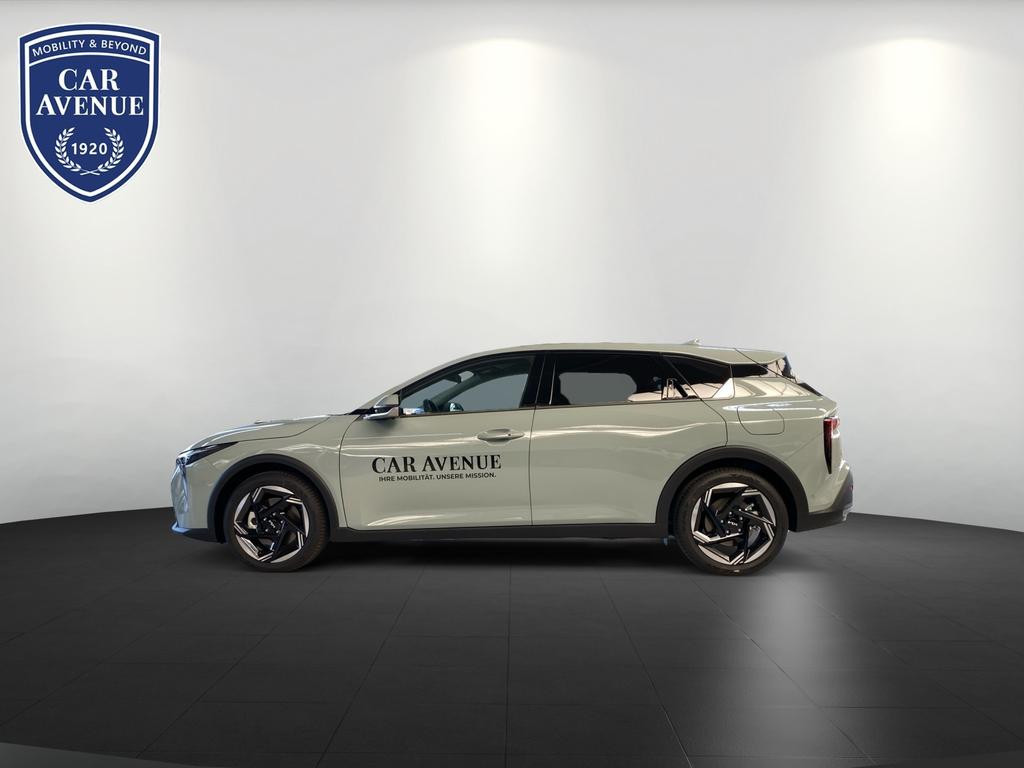 Kia K4