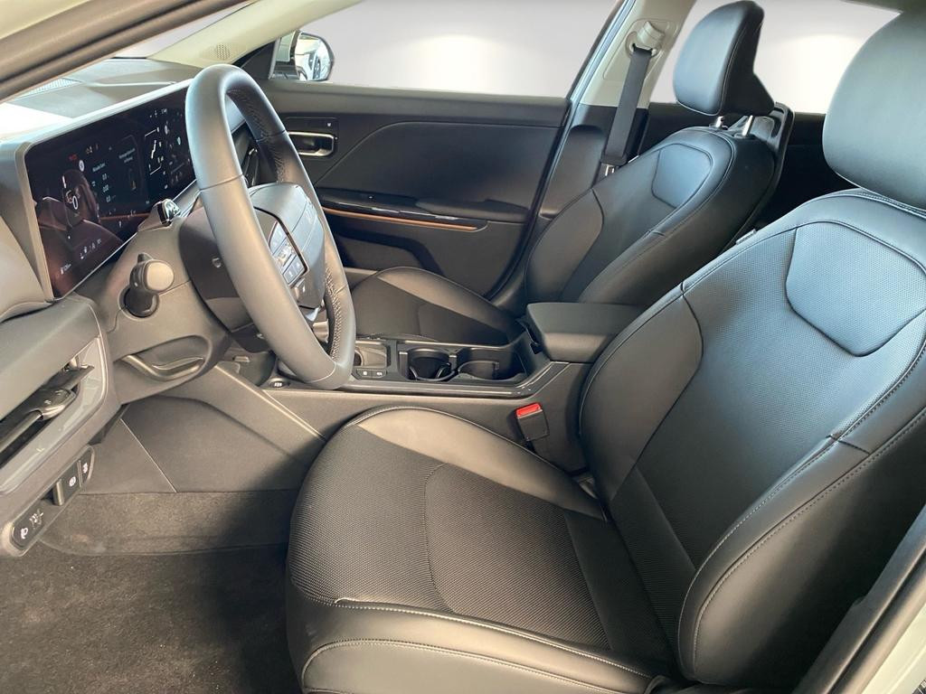 Kia K4