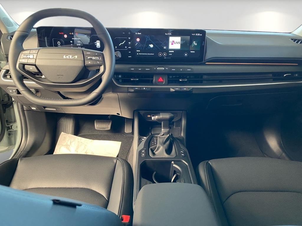 Kia K4