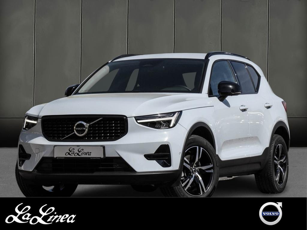 Volvo XC40 Plus Dark