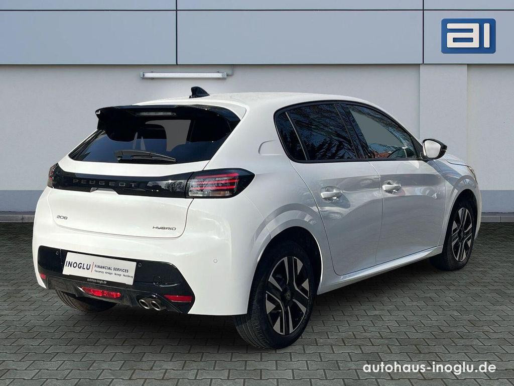 Peugeot e-208