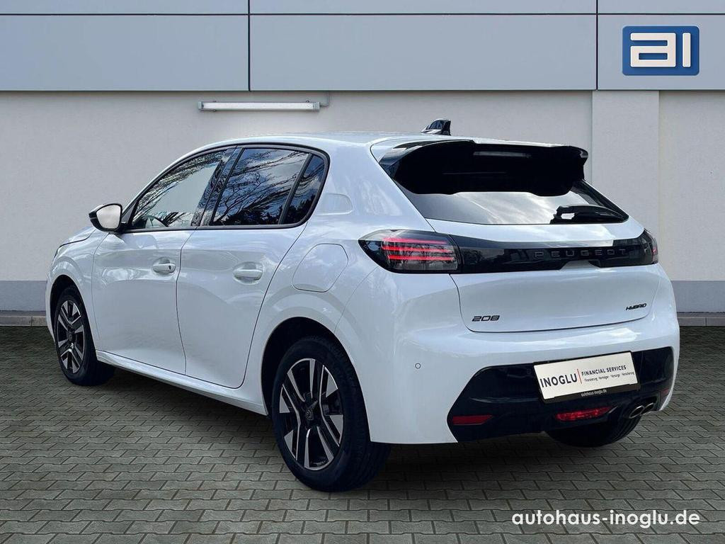 Peugeot e-208