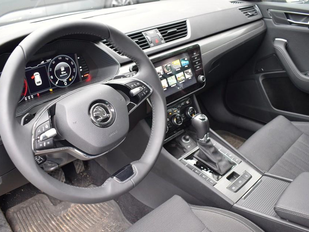 Skoda Superb Style Combi 2.0 TDI Style