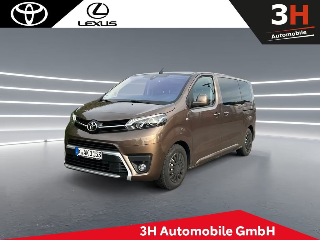 Toyota Proace (Verso) Proace Verso 2.0 D Executive AHK*WKR* Pano*2xACC
