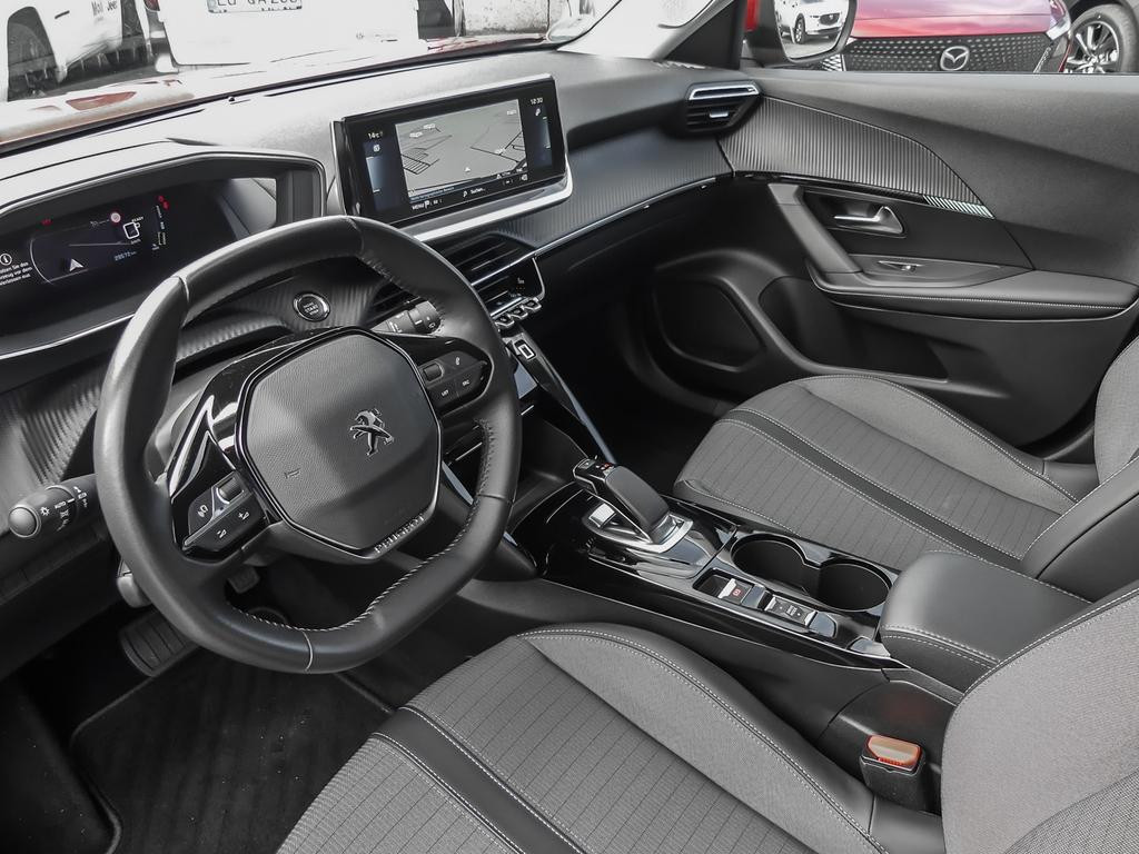 Peugeot e-2008