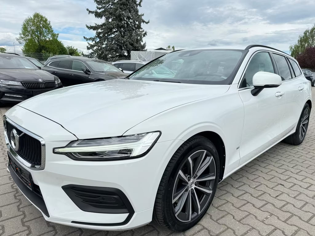 Volvo V60 Momentum