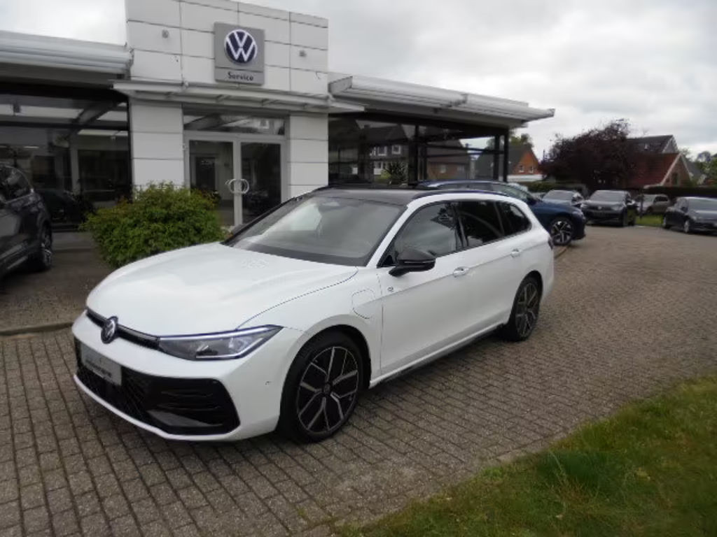 Volkswagen Passat R-Line eHybrid
