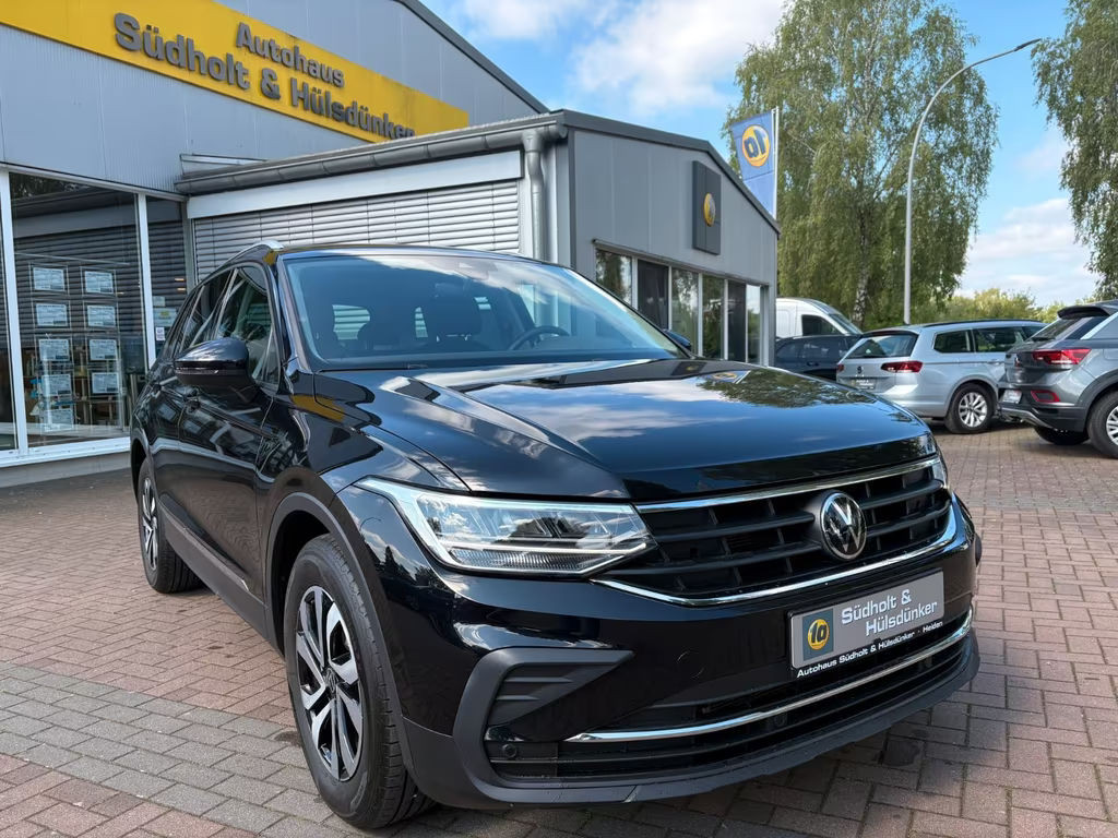 Volkswagen Tiguan Active AHK | Navi | RF-CAM | el. Heckklap