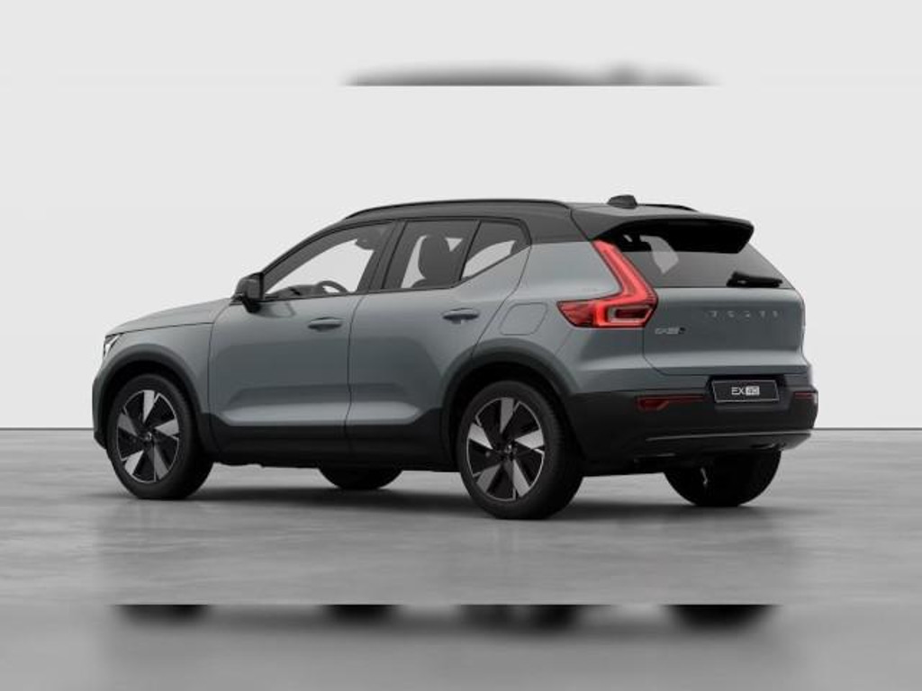 Volvo EX40