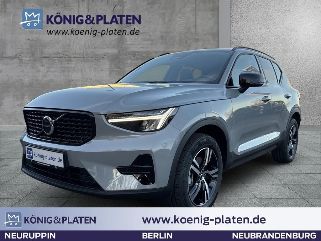 Volvo XC40 Plus Dark