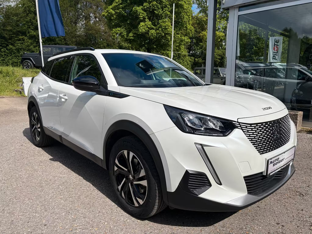 Peugeot e-2008 Allure Pack