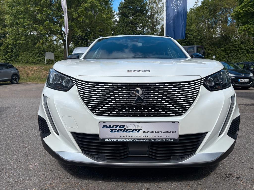 Peugeot e-2008