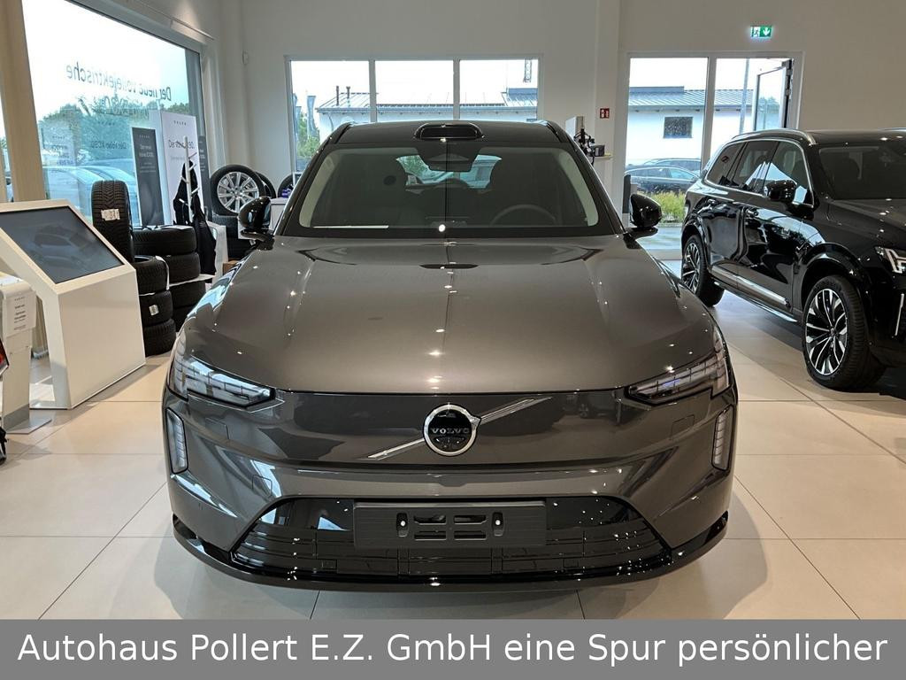 Volvo EX90