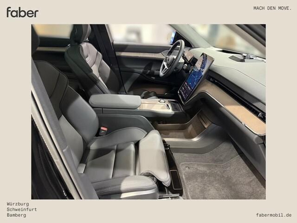 Volvo EX90
