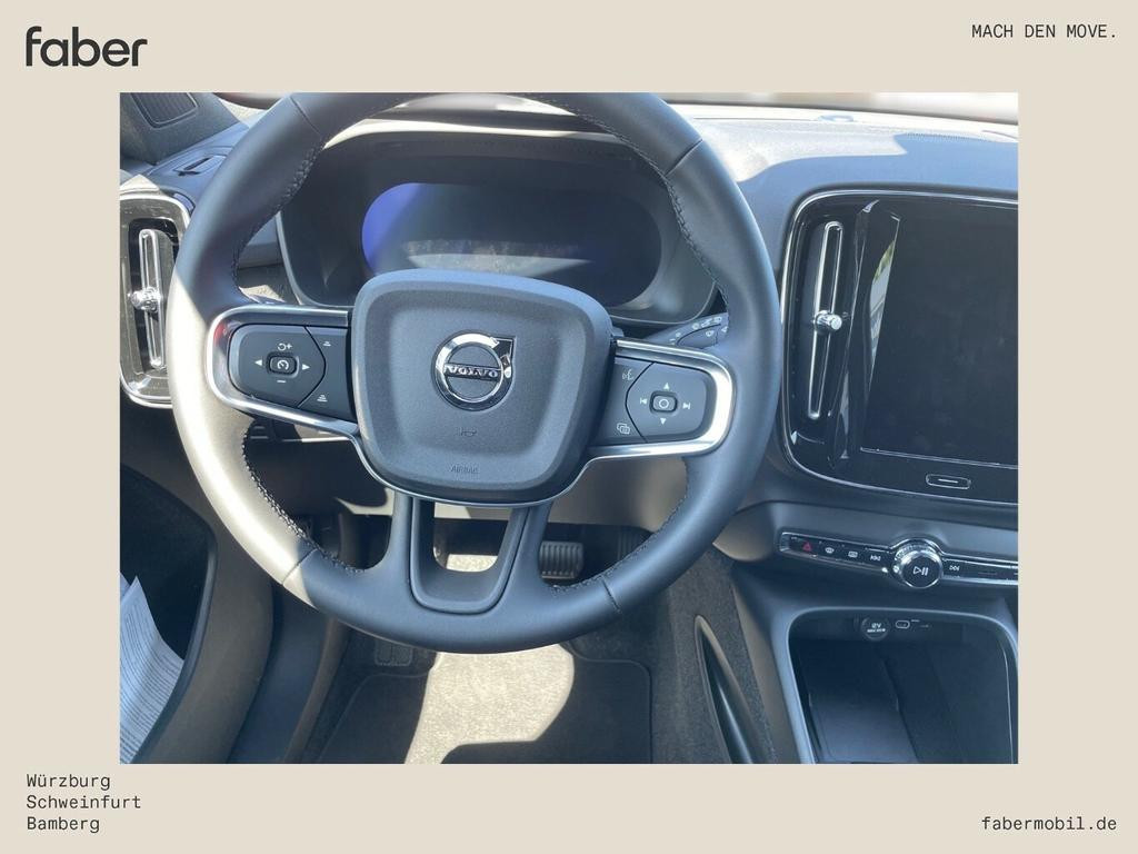 Volvo EX40