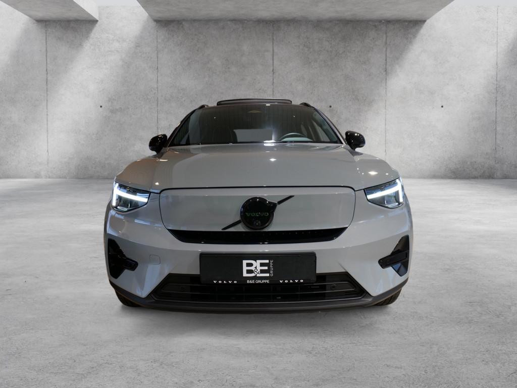 Volvo EX40