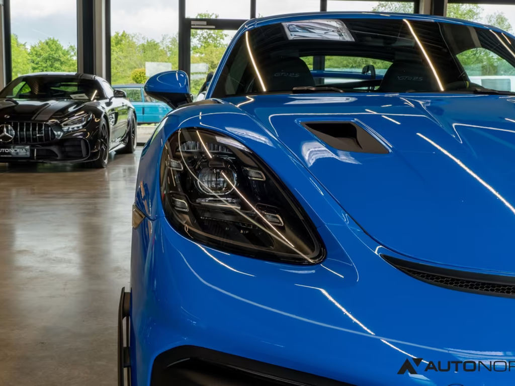 Porsche Cayman