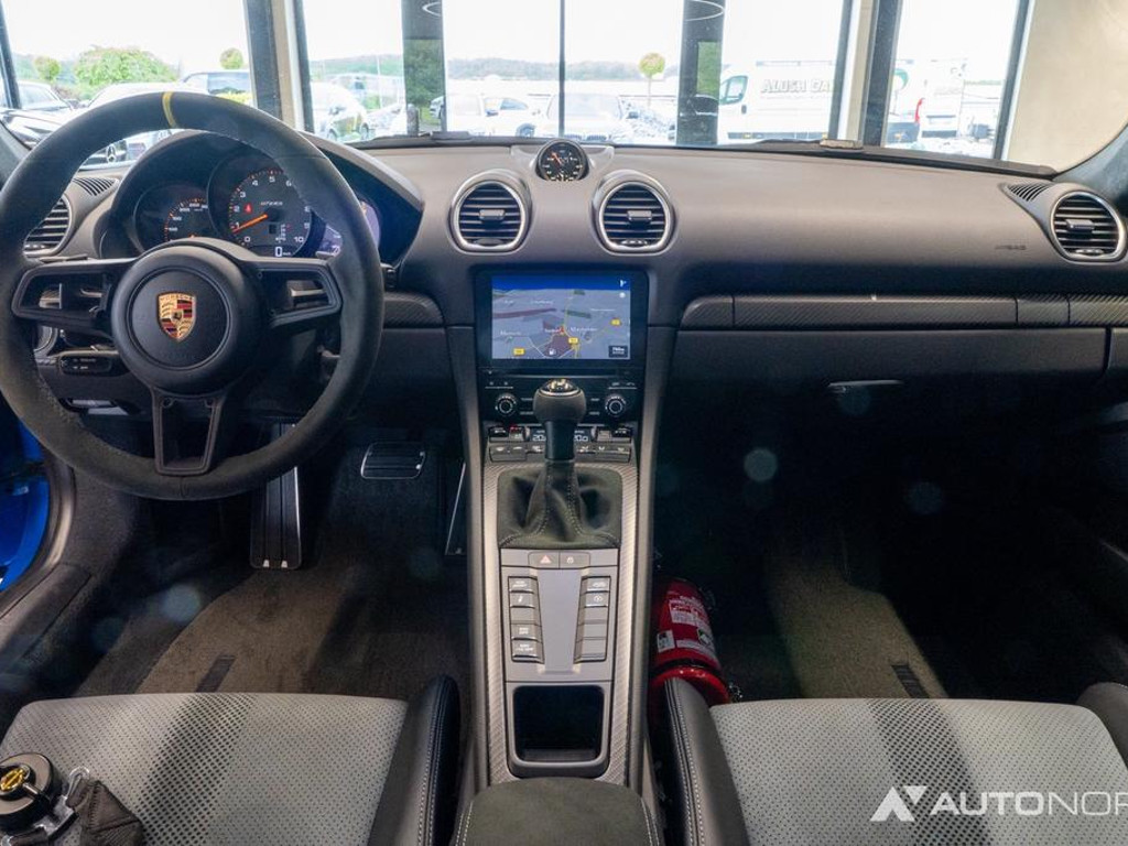 Porsche Cayman