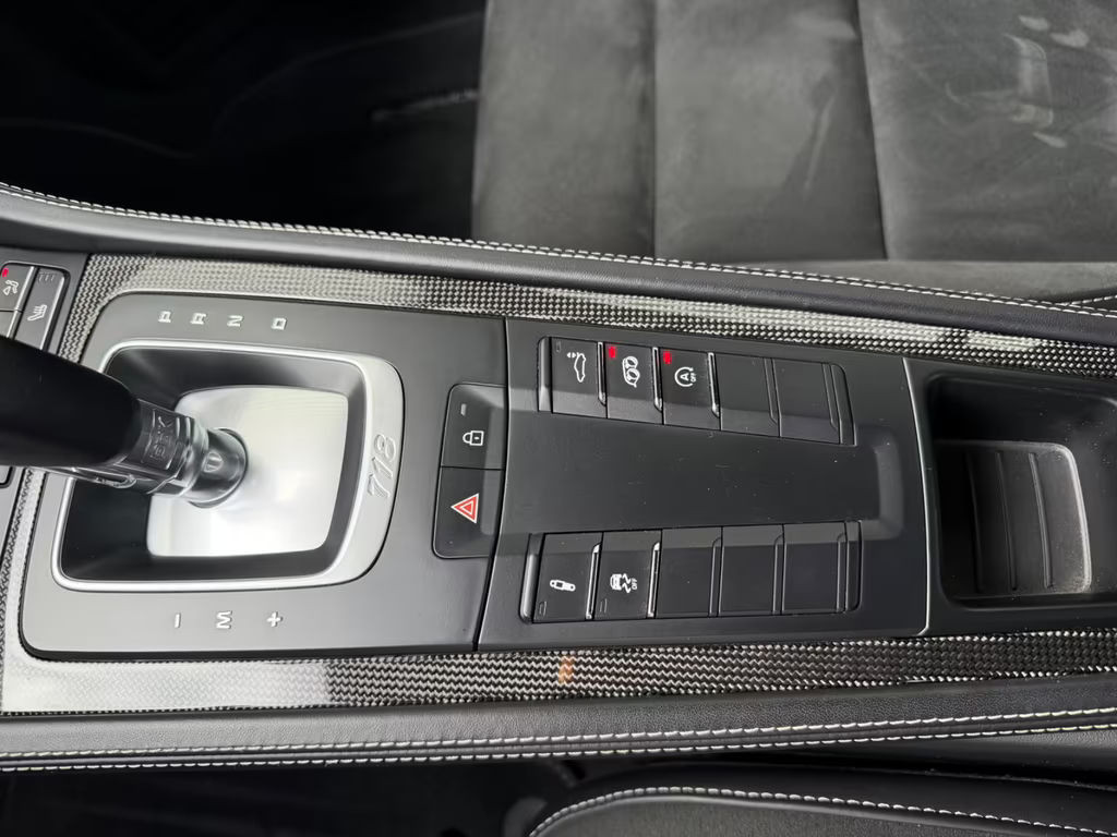 Porsche Cayman