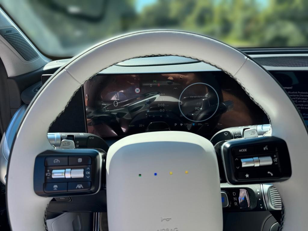 Hyundai IONIQ 9