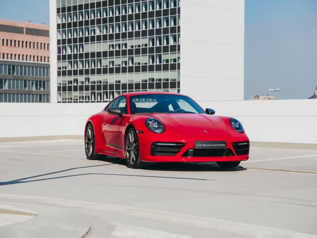 Porsche 911 Turbo 992 Carrera