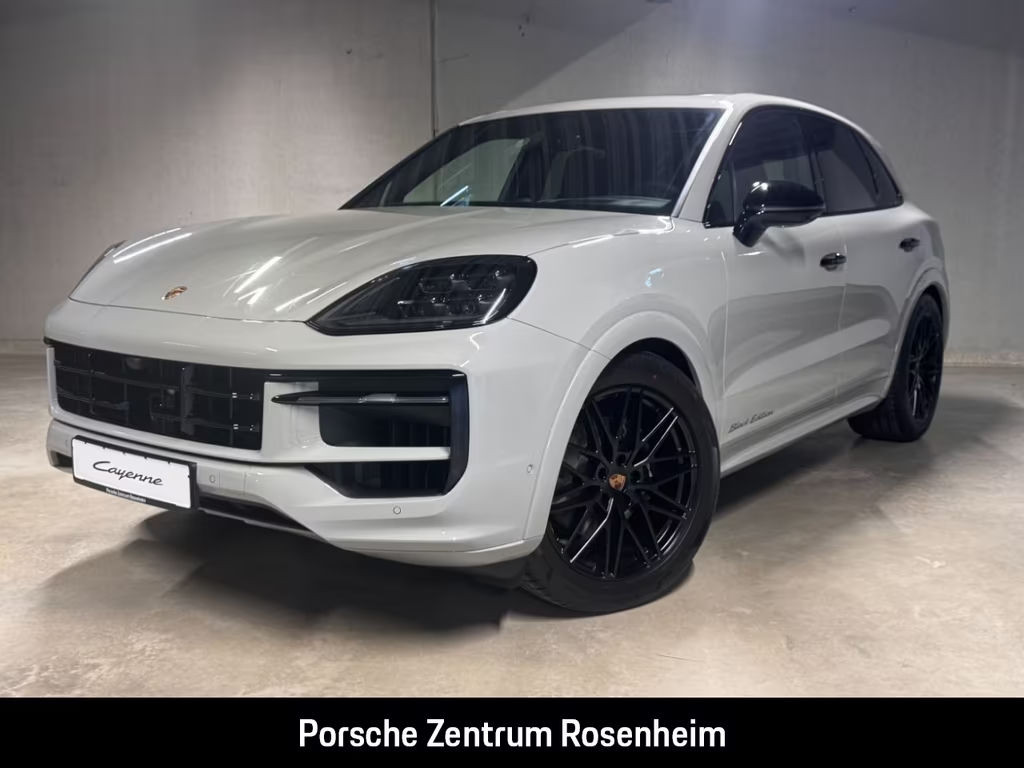 Porsche Cayenne Black Edition
