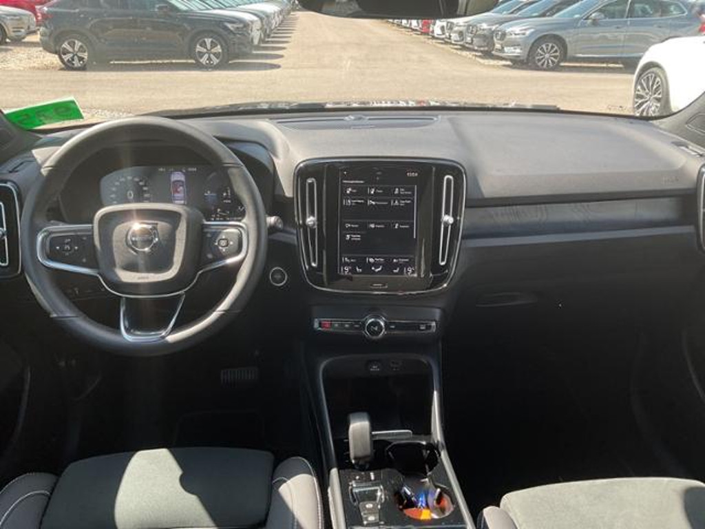Volvo XC40 T5 Plus Dark